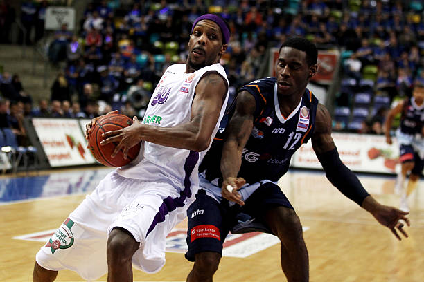 而对手精准 而对手精准