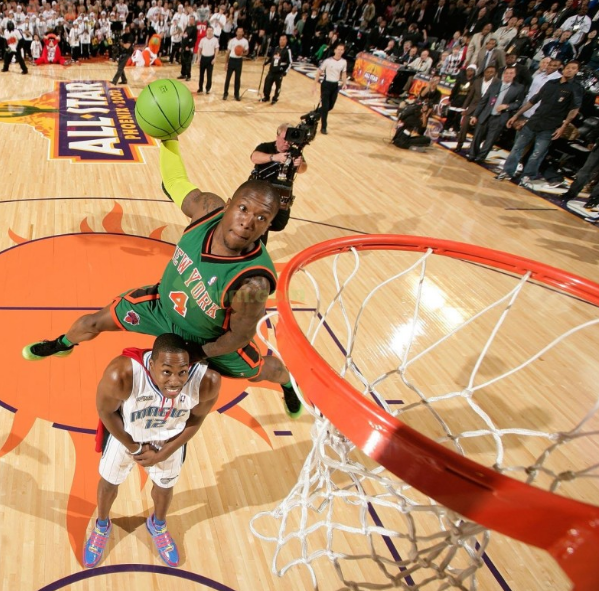 崭露头角 崭露头角